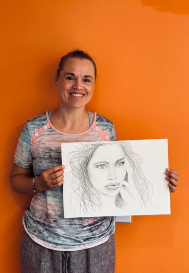 Pencil Portrait Workshop: Draw Any Face, Ready to Gift