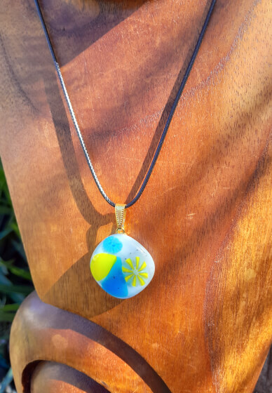 Pendant and Earrings Fused Glass Jewellery Workshop