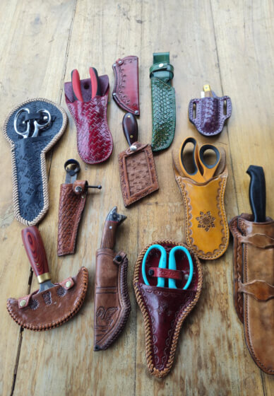 Personalised Leather Knife Sheath Workshop