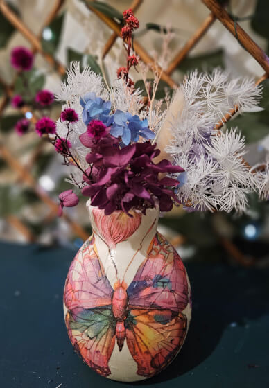 Pick a Posey with Vase Decoupage Class