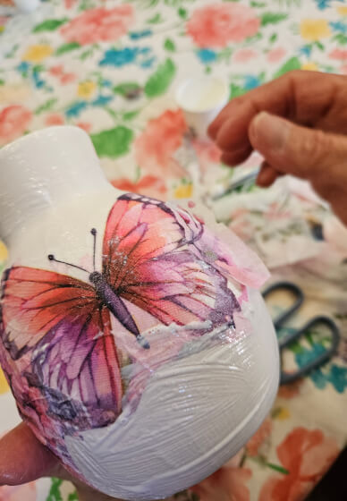 Pick a Posey with Vase Decoupage Class