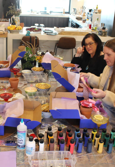 Plant Pot Character Kit: Girls Night In