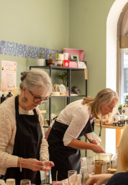 Pour and Sip Candle Making Workshop