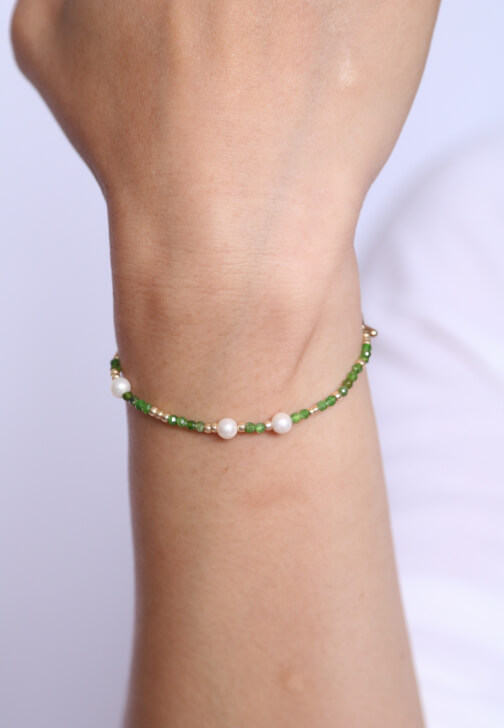 Premium Bracelet Making Workshop with Crystals and Beads