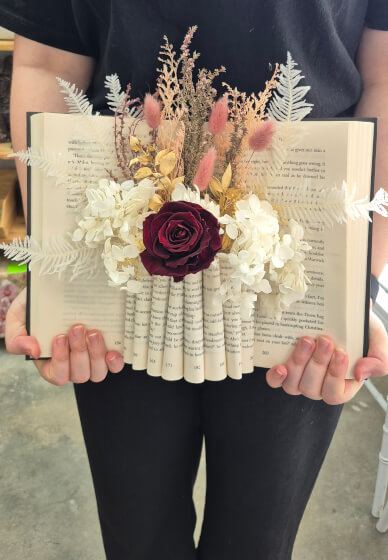 Preserved Flower Book Vase Workshop