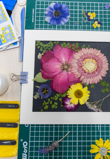 Pressed Flower Art Frame Workshop