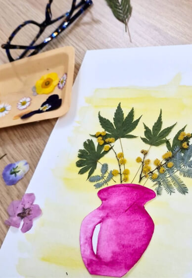 Pressed Flowers and Watercolor Art Frame Workshop