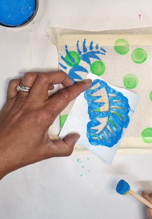 Print a Stenciled Zipper Purse Workshop