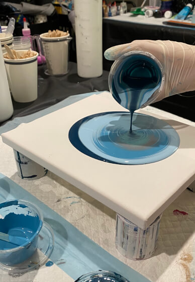 Private Fluid Art Painting Class