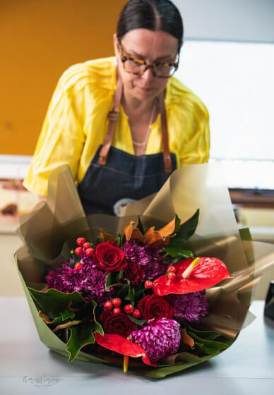 Prosecco and Florals for Mums Workshop