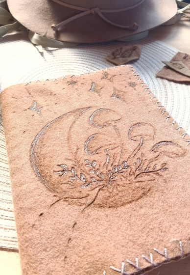 Pyrography - Felt - Burning - Journal Cover Class