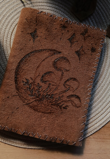 Pyrography - Felt - Burning - Journal Cover Class