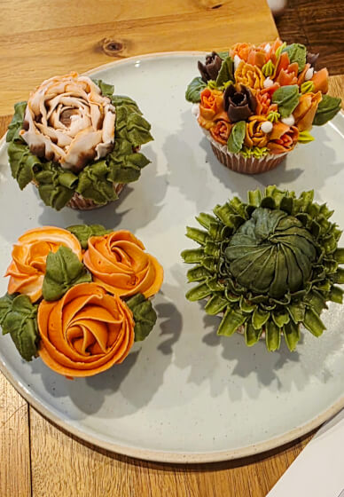Realistic Flower Cupcake Decorating Workshop