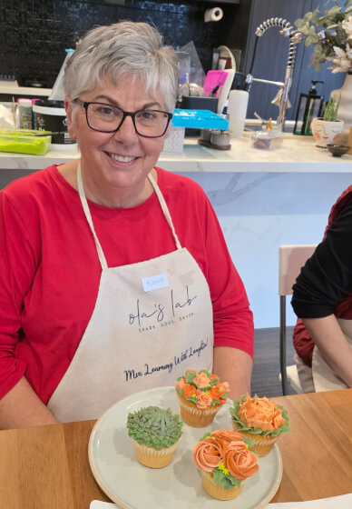 Realistic Flower Cupcake Decorating Workshop