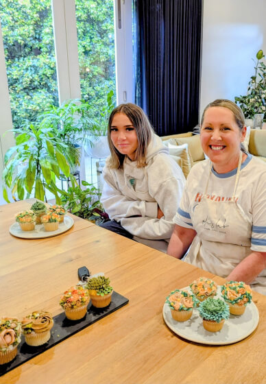 Realistic Flower Cupcake Decorating Workshop