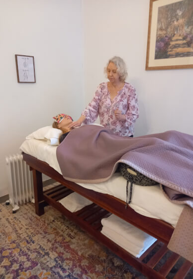Reiki 1 Certificate Course with Sound and Crystal Healing