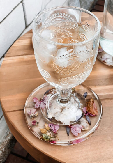 Resin Art with Dried Flowers and Gold Leaf Workshop