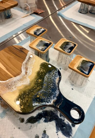 Resin Cheeseboard Workshop