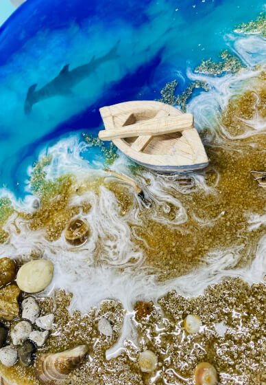 Resin Masterclass: Resin Ocean Beach Scene Art