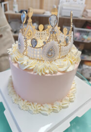 Royal Elegance Crown Cake Workshop