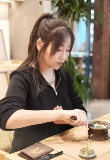 Scent Blending and Seal Incense Making Workshop