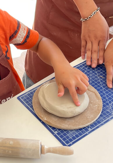 School Holiday Lesson: Hands Creative Fun