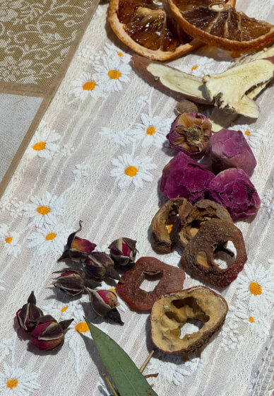 School Holiday Lesson: Hands Creative Fun