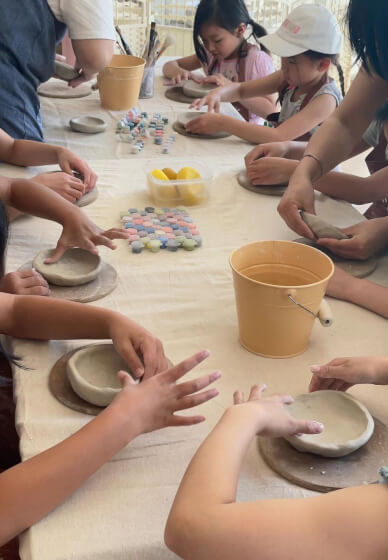 School Holiday Pottery Class