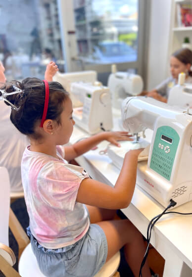 School Holiday Sewing 6h Class - Summer Skirt