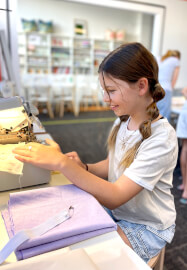 School Holiday Tote Bag Sewing Class