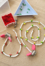 Seed and Heishi Bead Cuteness Workshop