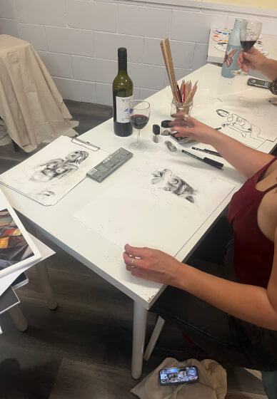 Self-led Life Drawing Experience