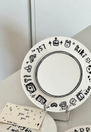 Semi-guided Pottery Painting Workshop