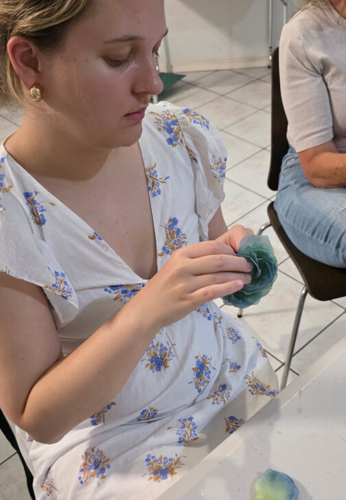 Silk Rose Workshop in Japanese Flower-Making Techniques