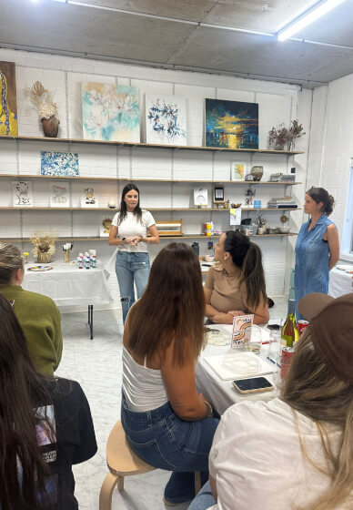 Sip and Paint Class: Creative Freedom on Canvas