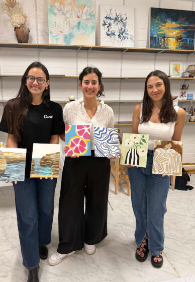 Sip and Paint Class: Creative Freedom on Canvas
