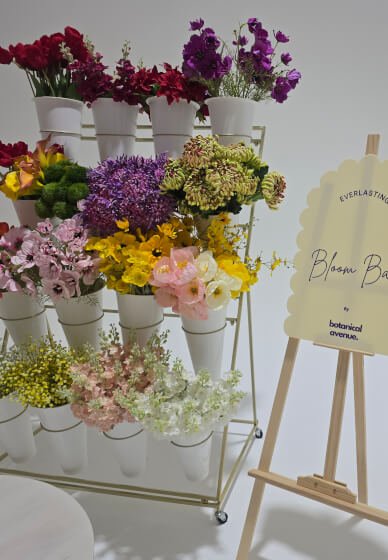 Sip and Stem Floral Arranging Class