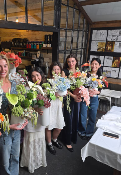 Sip and Stem Floral Arranging Class