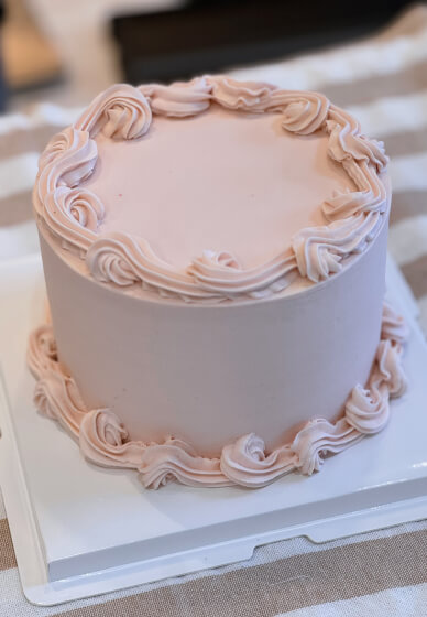 Six-Inch Cake Decorating Class for Beginners