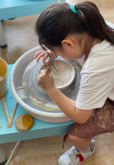 Six Week Beginner Wheel Course with Free Eight Piece Tool Kit