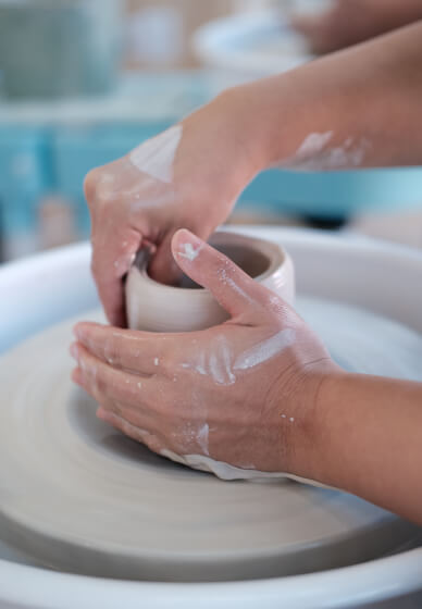 Six Week Beginner Wheel Course with Free Eight Piece Tool Kit