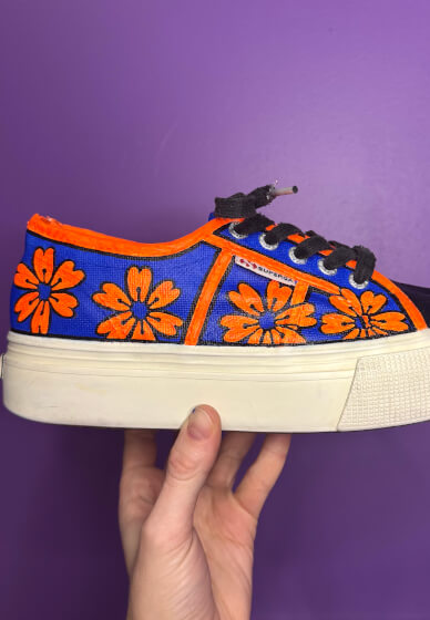 Sneaker Freaker: Sneaker Painting Workshop