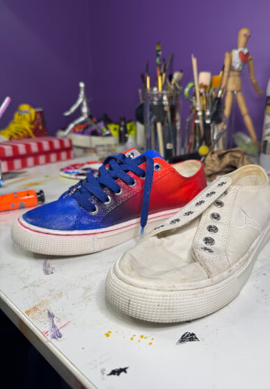 Sneaker Freaker: Sneaker Painting Workshop