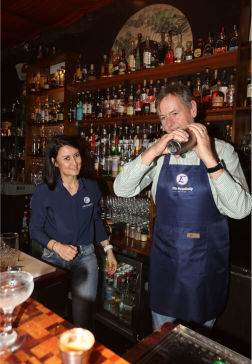 Social Cocktail Making Class