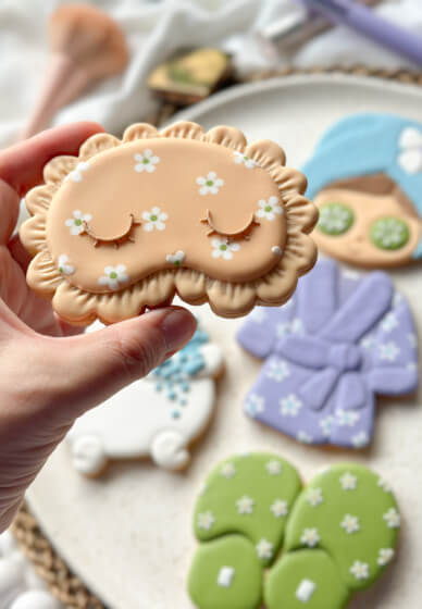 Spa Themed Royal Icing Cookie Class
