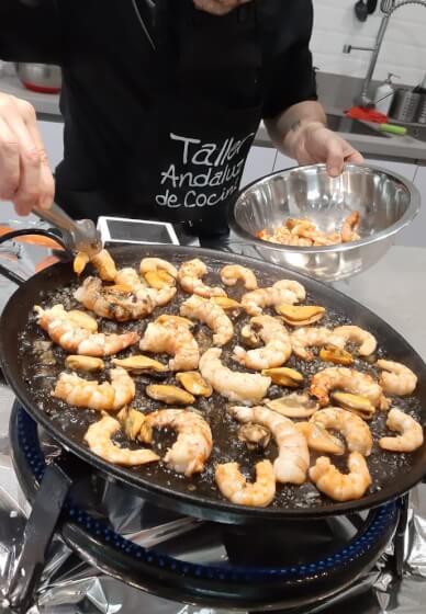 Spanish Paella Cooking Class
