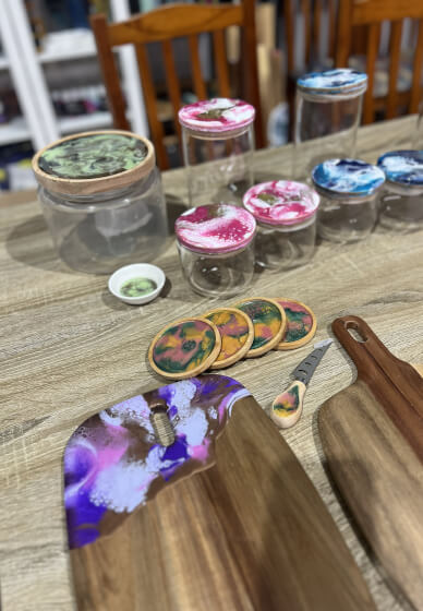 Special Event: Mother's Day Resin Discovery Workshop
