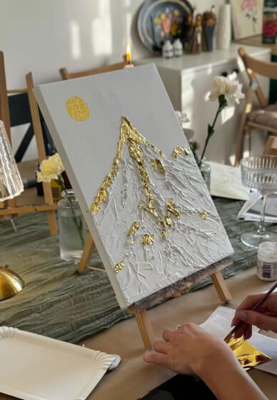 Textured Paint and Sip Workshop