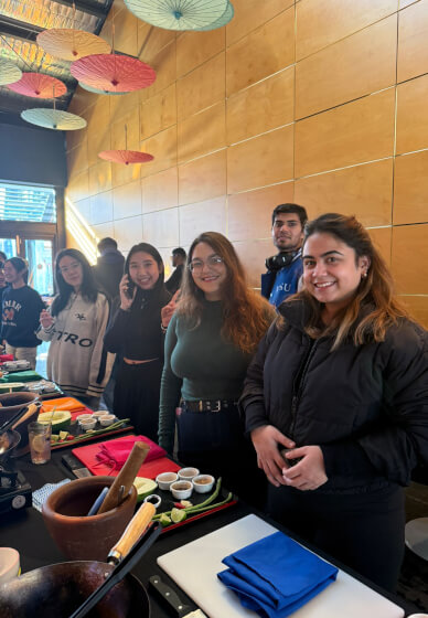 Thai Cooking Master Class: Green Curry Prawns and Thai Roti