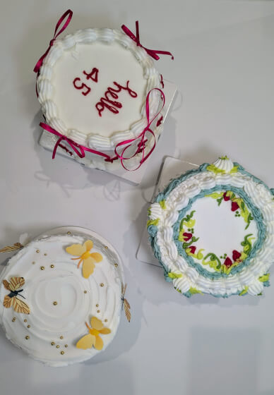 Cake Stacking and Buttercream Decorating Workshop